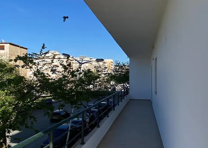 Aries アパート *